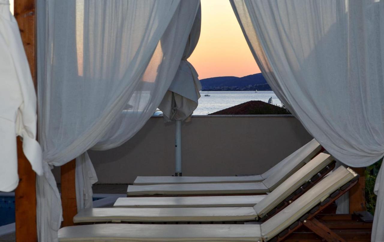Apartments Santo Trogir - Okrug Gornji Buitenkant foto