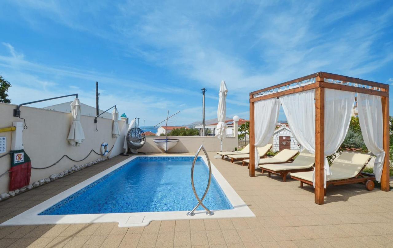 Apartments Santo Trogir - Okrug Gornji Buitenkant foto