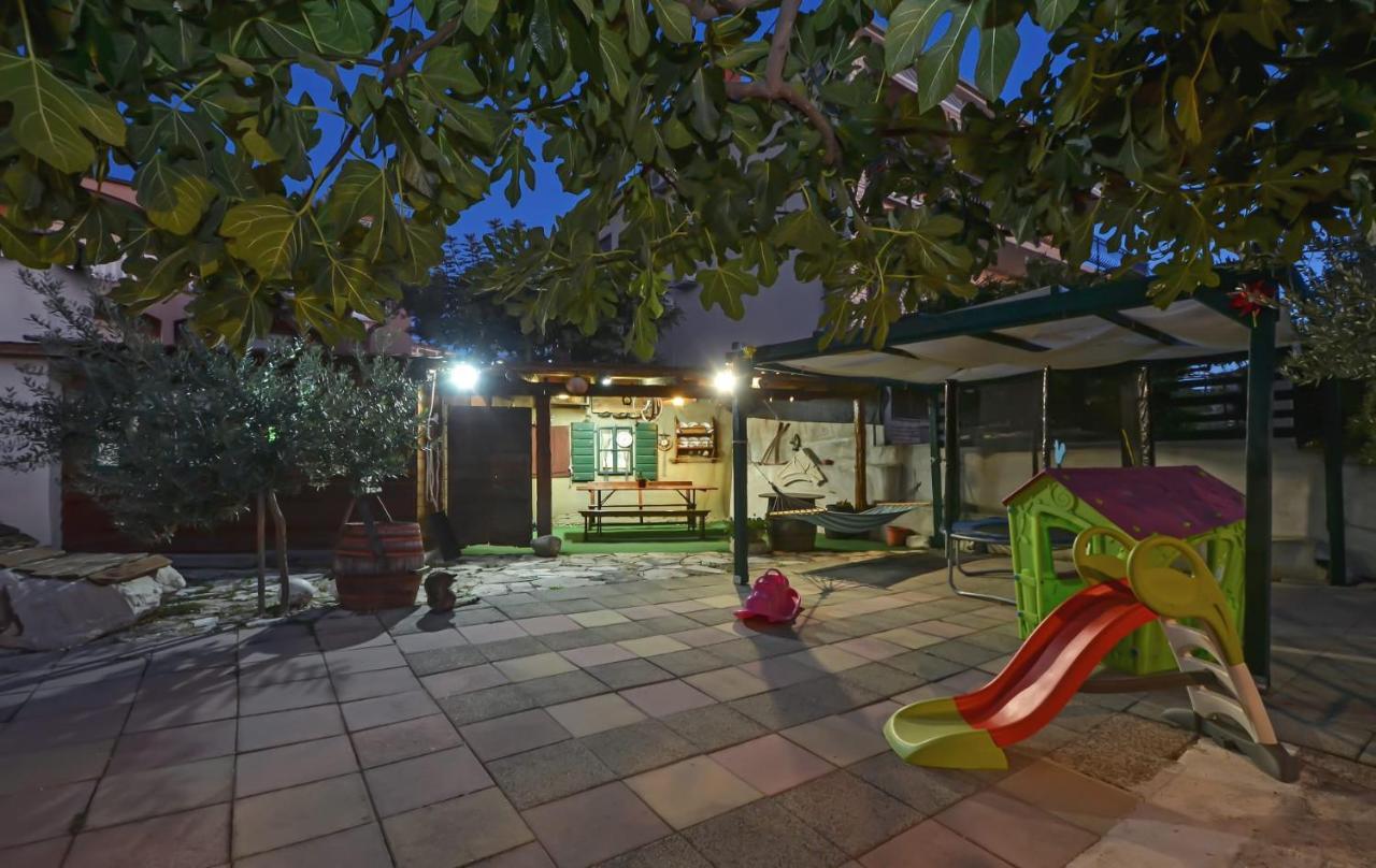 Apartments Santo Trogir - Okrug Gornji Buitenkant foto
