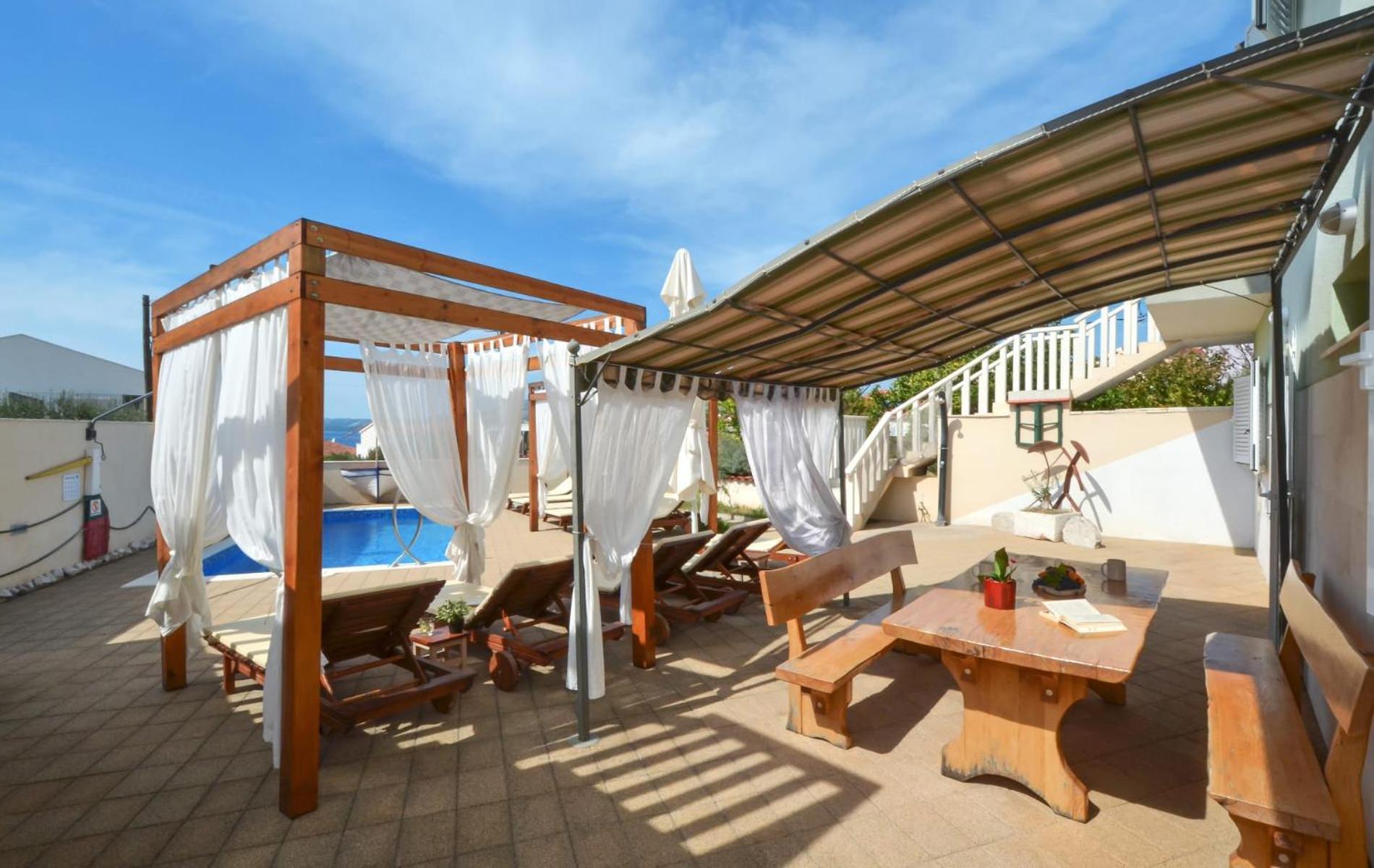 Apartments Santo Trogir - Okrug Gornji Buitenkant foto